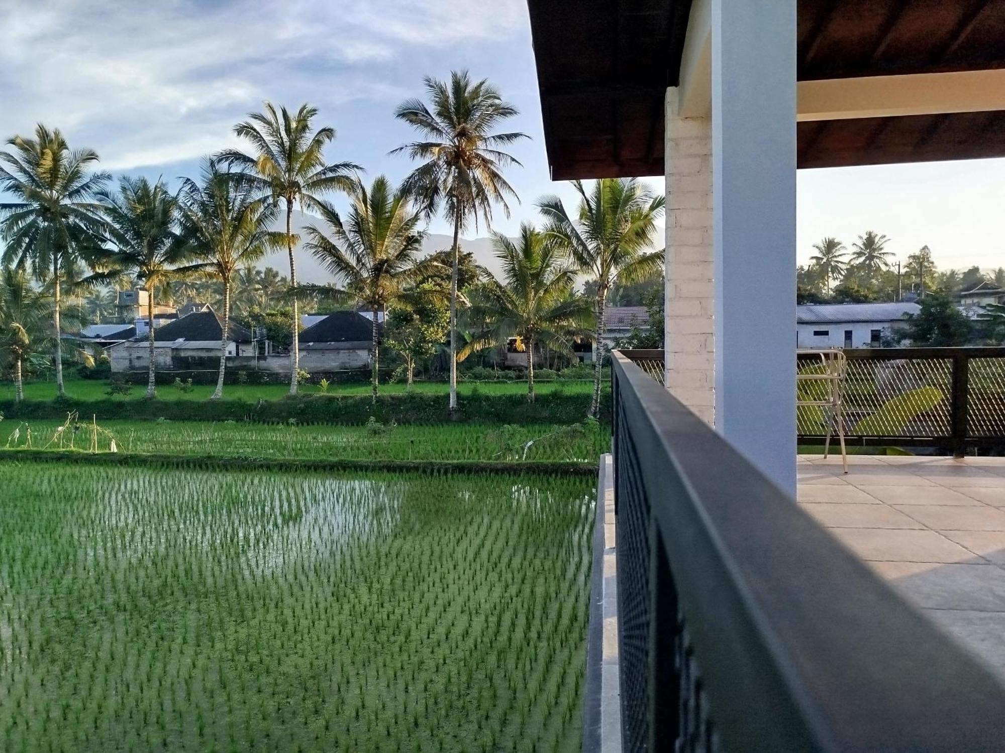 Arista Homestay Tetebatu Exterior photo